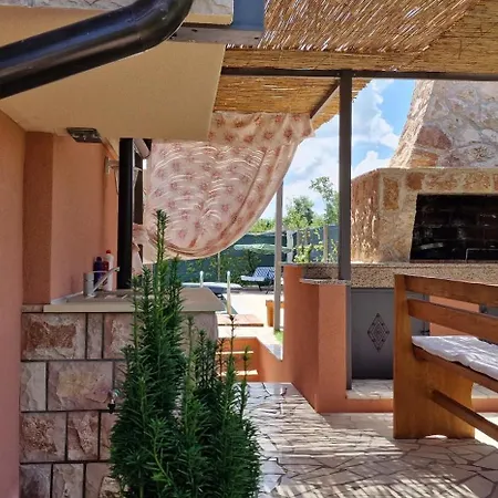 Villa Bali Paradise Tatil Evi Stolac