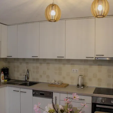 Bali - Aladinici * Stolac